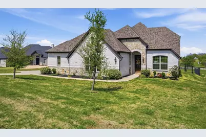 704 Cactus Creek Court, Godley, TX 76044 - Photo 2
