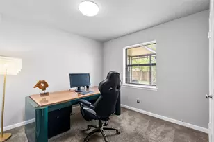 3925 Wind River Ct, Irving, TX 75062 - Photo 12