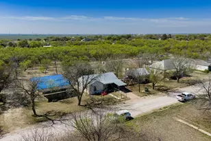 814 Texas St, Stamford, TX 79553 - Photo 22