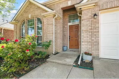 3013 Peppercorn Drive, Euless, TX 76039 - Photo 2