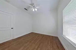 4508 Champion Hill Dr, Grand Prairie, TX 75052 - Photo 16