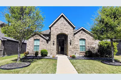205 Violet Drive, Waxahachie, TX 75165 - Photo 2