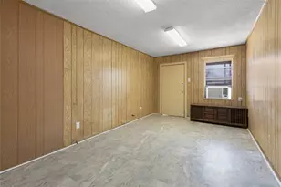 2034 N Mockingbird Ln, Abilene, TX 79603 - Photo 10