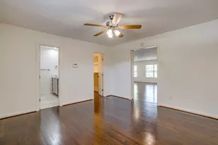 8808 Westfield Dr, Dallas, TX 75243 - Photo 20