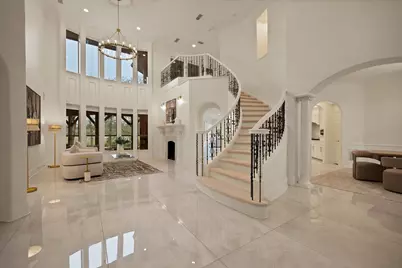 5605 Muirfield Court, Flower Mound, TX 75022 - Photo 4