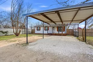 1100 SE 9th St, Mineral Wells, TX 76067 - Photo 20