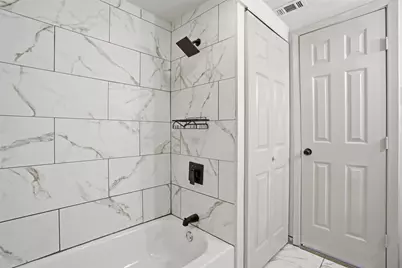 1100 SE 9th Street, Mineral Wells, TX 76067 - Photo 12