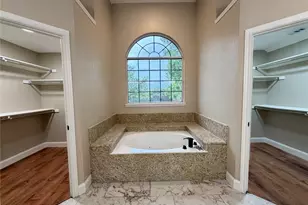 2112 Stonegate Dr, Carrollton, TX 75010 - Photo 20