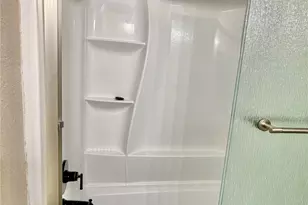 2112 Stonegate Dr, Carrollton, TX 75010 - Photo 26