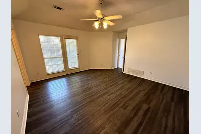 1001 Hunters Court, Sanger, TX 76266 - Photo 12