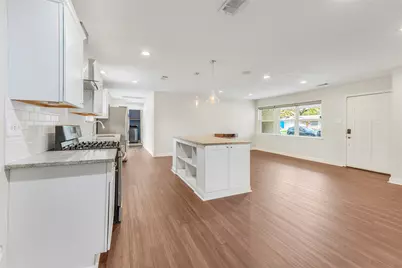 3042 Amber Lane, Farmers Branch, TX 75234 - Photo 6