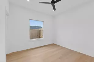 10169 Budtime Ln, Dallas, TX 75217 - Photo 26