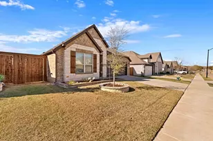 11853 Carlin Dr, Fort Worth, TX 76108 - Photo 2