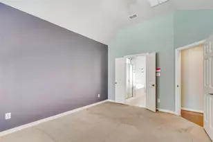 3912 Sovereign Dr, Bedford, TX 76021 - Photo 10