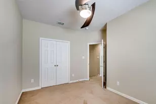 3912 Sovereign Dr, Bedford, TX 76021 - Photo 14