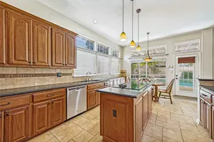 821 Shorewood Dr, Coppell, TX 75019 - Photo 6