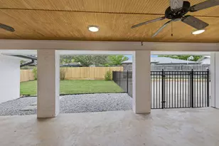 1613 Glasgow Dr, Arlington, TX 76015 - Photo 34