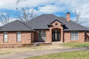 9219 Hanging Moss Dr, Granbury, TX 76049 - Photo 1