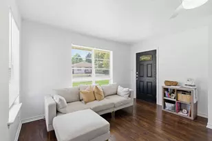 6565 Ascot Ln, Dallas, TX 75214 - Photo 18