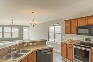 704 Cedar Cove Dr, Princeton, TX 75407 - Photo 10