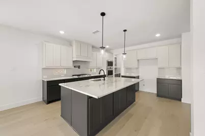 1001 E Hidden Lakes Drive, DeSoto, TX 75115 - Photo 10