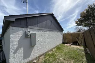 909 Lister Dr, Garland, TX 75040 - Photo 18