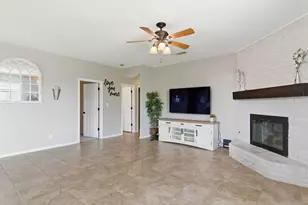 122 Button St, Little Elm, TX 75068 - Photo 6