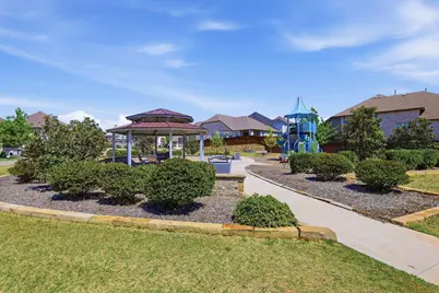 3424 Poinsettia Way, Irving, TX 75038 - Photo 32