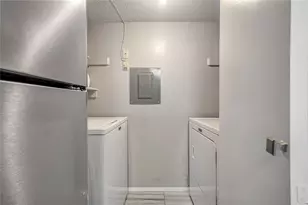 18333 Roehampton Dr, Dallas, TX 75252 - Photo 12