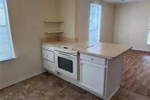 1402 N Commerce St, Fort Worth, TX 76164 - Photo 6