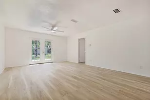 318 Price Dr, Lewisville, TX 75067 - Photo 18