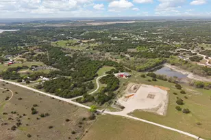 420 Overlook Dr, Cleburne, TX 76033 - Photo 34