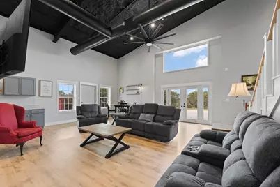 420 Overlook Drive, Cleburne, TX 76033 - Photo 2
