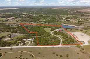 420 Overlook Dr, Cleburne, TX 76033 - Photo 2