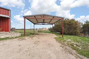 420 Overlook Dr, Cleburne, TX 76033 - Photo 32