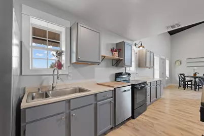 420 Overlook Drive, Cleburne, TX 76033 - Photo 12