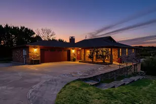 4601 Steepleridge Trail, Granbury, TX 76048 - Photo 2