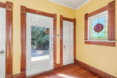 2044 W Oak Street, Denton, TX 76201 - Photo 2