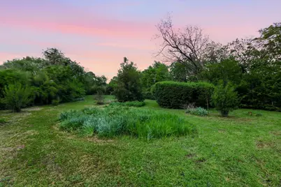 2044 W Oak Street, Denton, TX 76201 - Photo 26