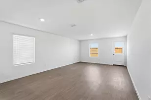 724 Wagtail Dr, Princeton, TX 75407 - Photo 2