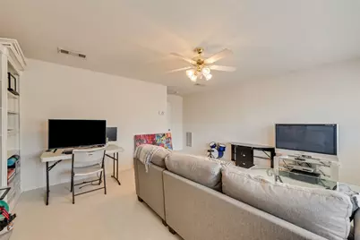 2112 Wallbrook Drive, Lewisville, TX 75067 - Photo 26