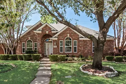 2112 Wallbrook Drive, Lewisville, TX 75067 - Photo 2