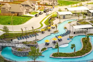 685 Tyronza Dr, Justin, TX 76247 - Photo 4