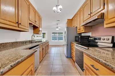 1022 Byron Lane, Arlington, TX 76012 - Photo 22