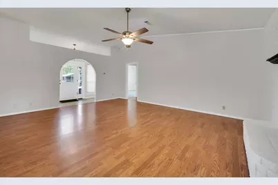 1022 Byron Lane, Arlington, TX 76012 - Photo 20