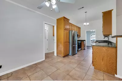 1022 Byron Lane, Arlington, TX 76012 - Photo 4