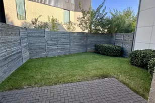 2222 N Prairie Ave, Dallas, TX 75204 - Photo 16