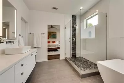 2222 N Prairie Avenue #2, Dallas, TX 75204 - Photo 22