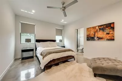 2222 N Prairie Avenue #2, Dallas, TX 75204 - Photo 24