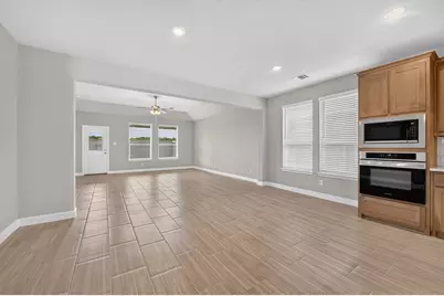 11224 Winged Elm Way, Justin, TX 76247 - Photo 6